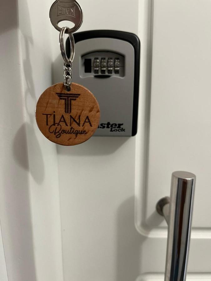 法马古斯塔Tiana Boutique公寓式酒店 外观 照片